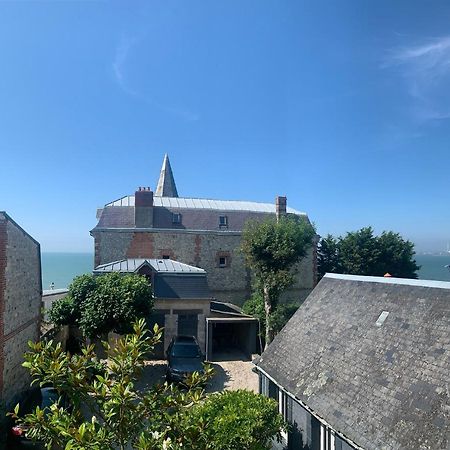 Studio Vue Mer A 2 Min De La Plage Villerville Bagian luar foto